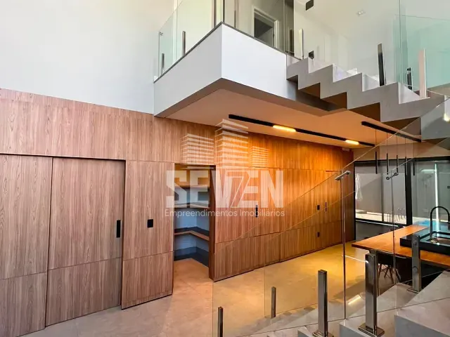 Casa com 400m² 4 quartos e 5 banheiros, à venda, no bairro Residencial Tamboré em Bauru