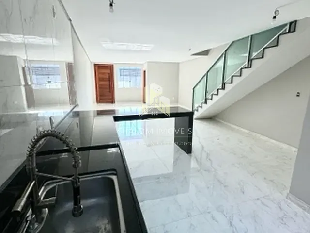 Casa 3 quartos e 3 banheiros, à venda, no bairro Liberdade em Santa Luzia