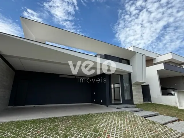 Casa com 350m² 3 quartos e 4 banheiros, à venda, no bairro Piracangaguá em Taubaté