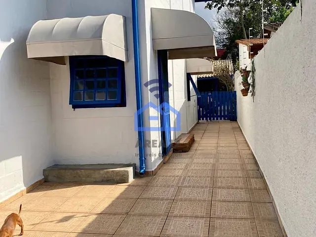 Casa 2 quartos e 1 banheiro, à venda, no bairro Cidade Jardim em Caraguatatuba