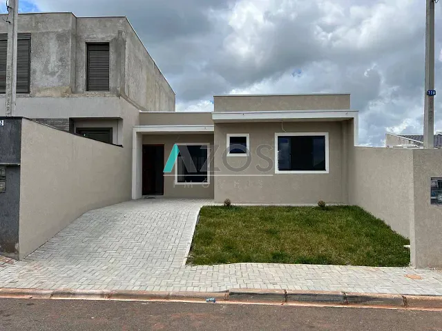 Casa com 160m² 3 quartos e 2 banheiros, à venda, no bairro Rincão em Colombo