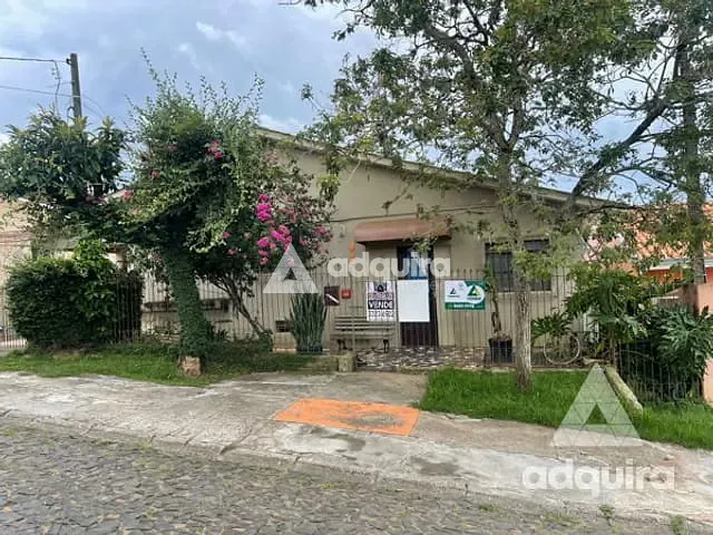 Casa 3 quartos e 1 banheiro, à venda, no bairro Uvaranas em Ponta Grossa