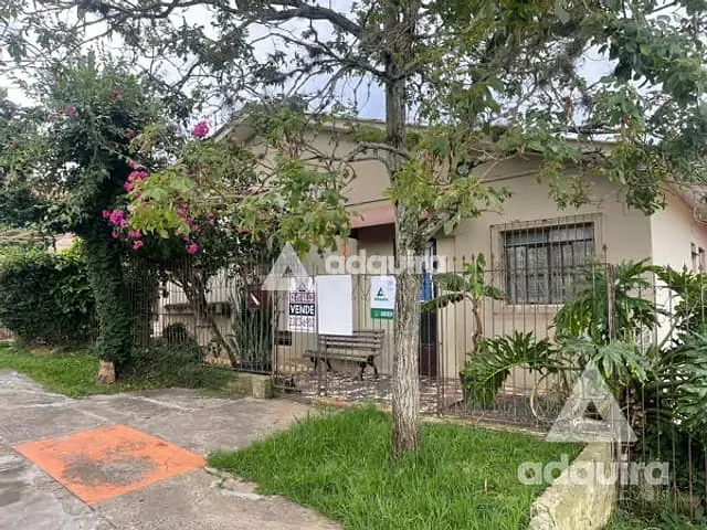Casa 3 quartos e 1 banheiro, à venda, no bairro Uvaranas em Ponta Grossa