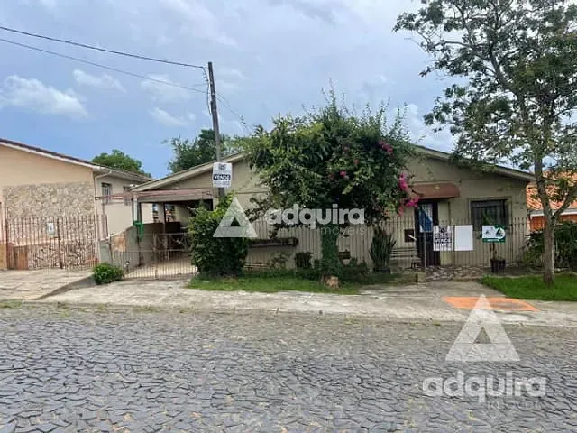 Casa 3 quartos e 1 banheiro, à venda, no bairro Uvaranas em Ponta Grossa