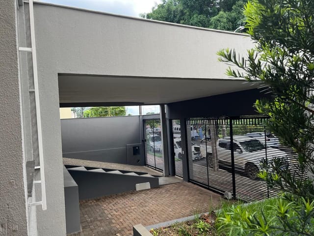 Casa com 360m² 3 quartos e 3 banheiros, à venda, no bairro Jardim Vila Rica em Cambé