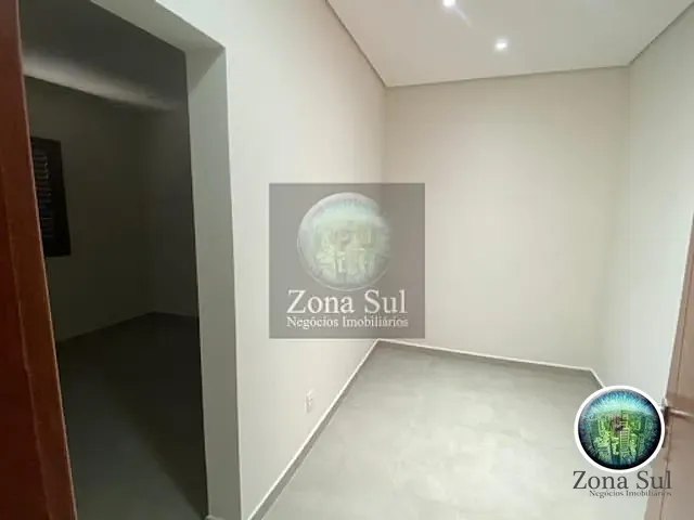 Casa com 207m² 3 quartos e 4 banheiros, à venda, no bairro Cajuru do Sul em Sorocaba