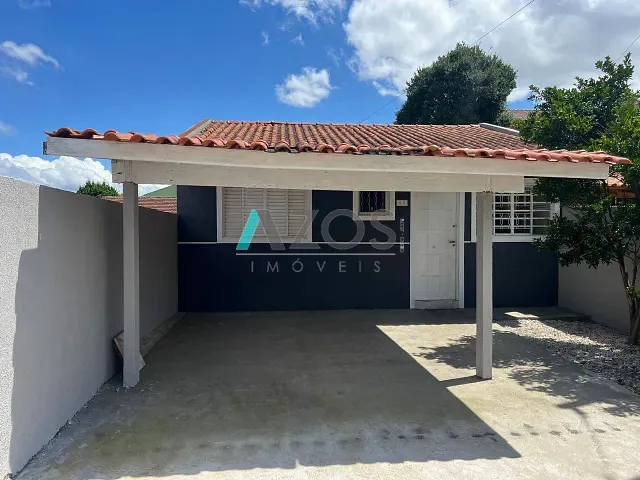 Casa com 165m² 3 quartos e 1 banheiro, à venda, no bairro Das Graças em Colombo