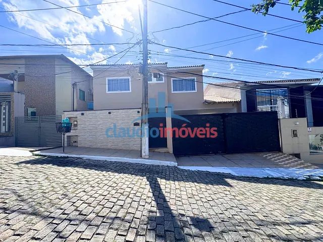 Casa com 420m² 3 quartos e 6 banheiros, à venda, no bairro Nossa Senhora de Fatima em Barra Mansa