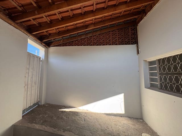 Casa com 60m² 1 quarto e 1 banheiro, para alugar, no bairro Jardim Novo Maracanã em Campinas