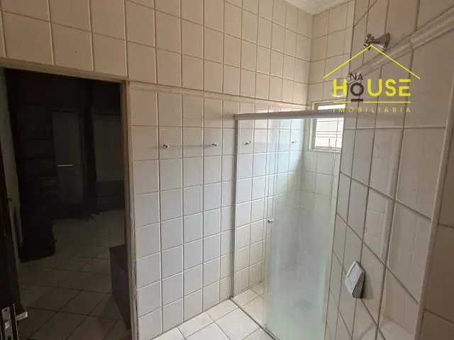 Casa com 313m² 3 quartos e 2 banheiros, à venda, no bairro Santa Eliza em Votuporanga