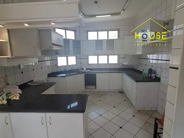 Casa com 313m² 3 quartos e 2 banheiros, à venda, no bairro Santa Eliza em Votuporanga
