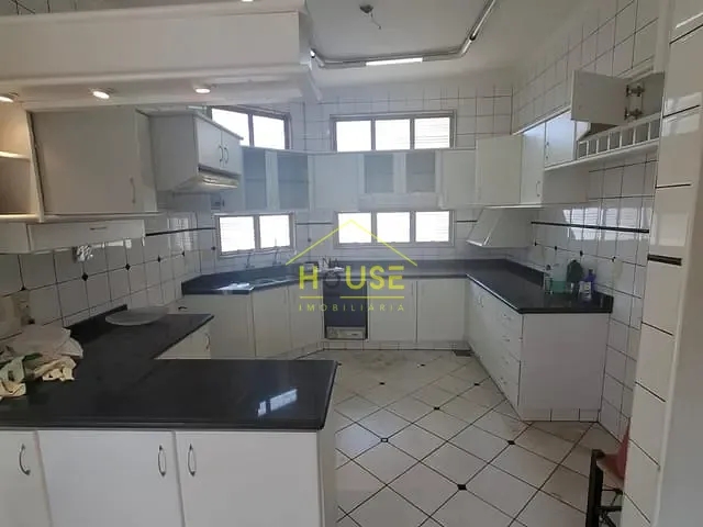 Casa com 313m² 3 quartos e 2 banheiros, à venda, no bairro Santa Eliza em Votuporanga