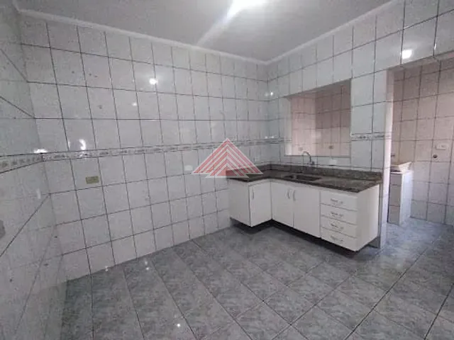 Casa com 125m² 2 quartos e 1 banheiro, à venda, no bairro Jardim Campo Verde em Mauá