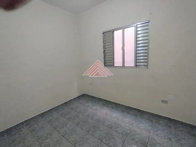 Casa com 125m² 2 quartos e 1 banheiro, à venda, no bairro Jardim Campo Verde em Mauá