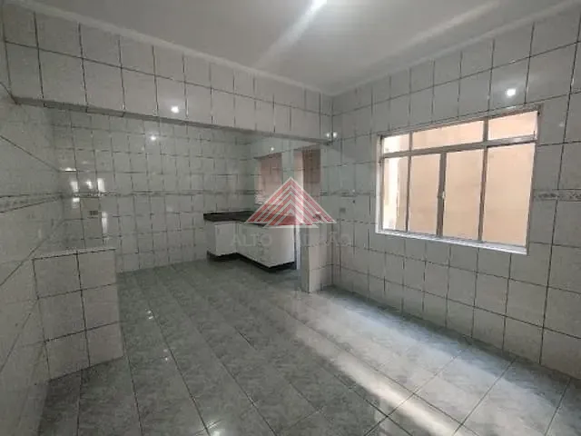 Casa com 125m² 2 quartos e 1 banheiro, à venda, no bairro Jardim Campo Verde em Mauá