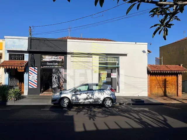 Casa com 600m² 3 quartos e 4 banheiros, à venda, no bairro Centro em Barra Bonita