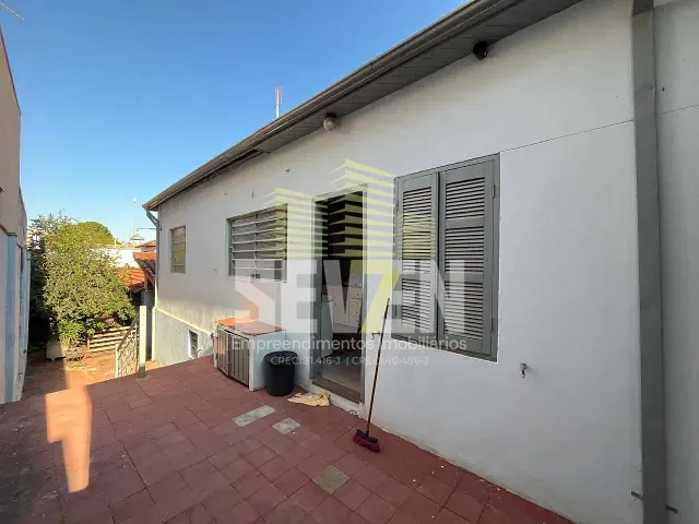 Casa com 600m² 3 quartos e 4 banheiros, à venda, no bairro Centro em Barra Bonita