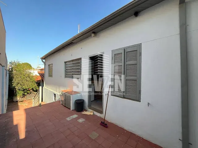 Casa com 600m² 3 quartos e 4 banheiros, à venda, no bairro Centro em Barra Bonita