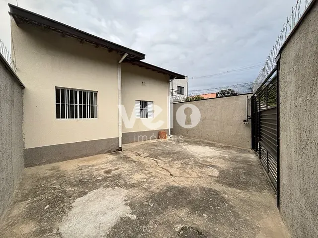 Casa com 130m² 2 quartos e 2 banheiros, para alugar, no bairro Jardim Continental III em Taubaté