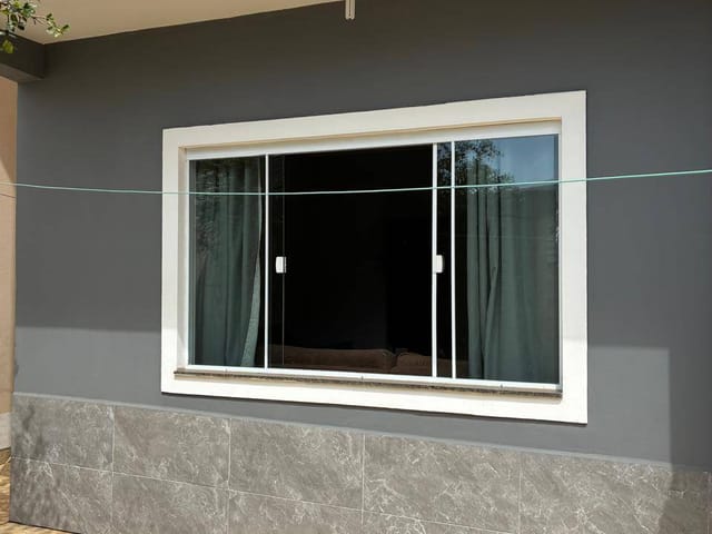 Casa 3 quartos e 2 banheiros, à venda, no bairro Centro em Extrema