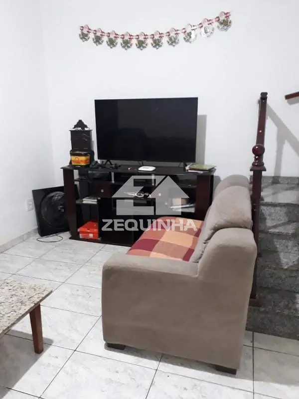 Casa, 3 quartos, 227 m² - Foto 1