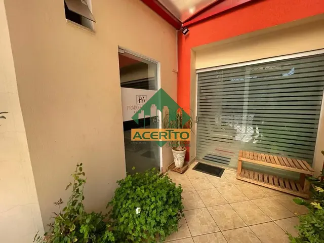 Casa com 425m² 5 quartos e 8 banheiros, à venda, no bairro Vila Santo Antônio em Araçatuba