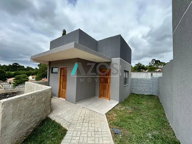 Casa 2 quartos e 1 banheiro, à venda, no bairro Embu em Colombo