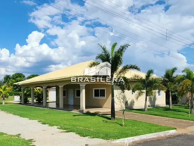 Casa 3 quartos e 4 banheiros, à venda, no bairro Recanto das Águas em Goianira
