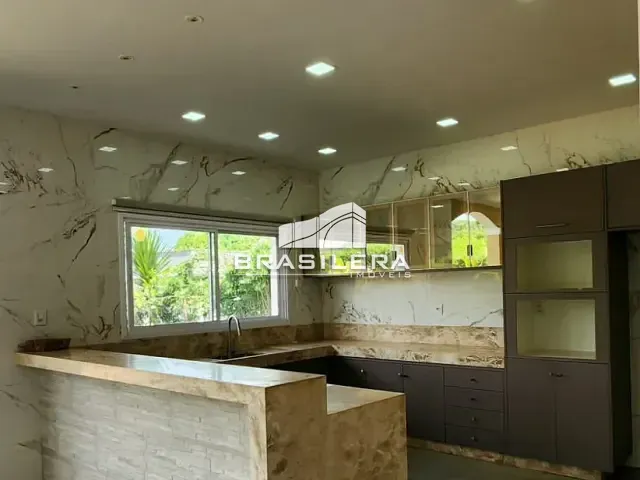 Casa 3 quartos e 4 banheiros, à venda, no bairro Recanto das Águas em Goianira