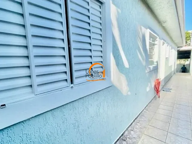 Casa com 150m² 3 quartos e 2 banheiros, para alugar, no bairro Jardim Alvinópolis em Atibaia