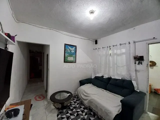 Casa com 150m² 2 quartos e 1 banheiro, à venda, no bairro Jardim Itapark em Mauá