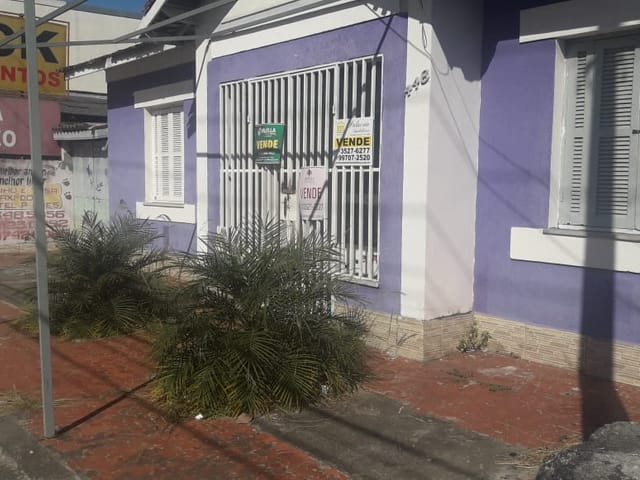 Casa com 347m² 3 quartos e 2 banheiros, à venda, no bairro Centro em Pindamonhangaba