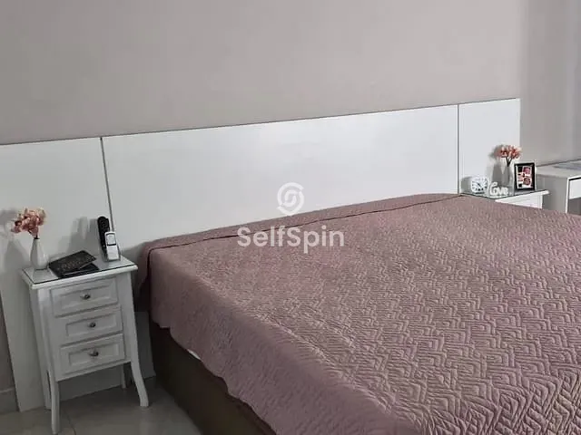 Casa 2 quartos e 2 banheiros, para alugar, no bairro SANTA ROSA em Niterói