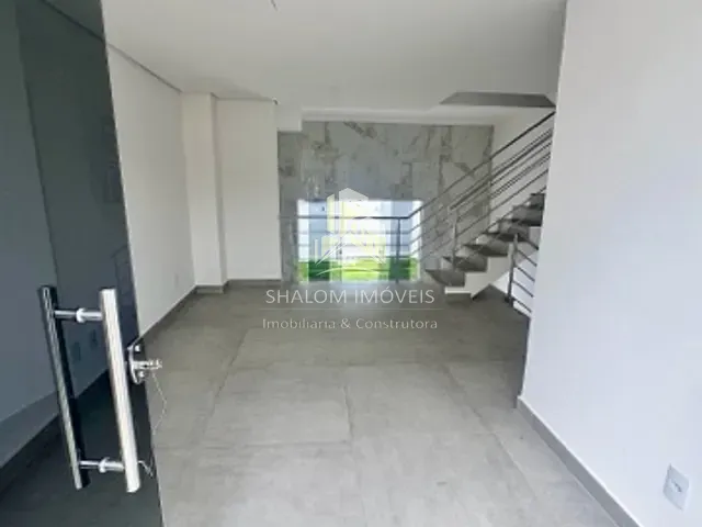 Casa com 142m² 3 quartos e 3 banheiros, à venda, no bairro Letícia em Belo Horizonte