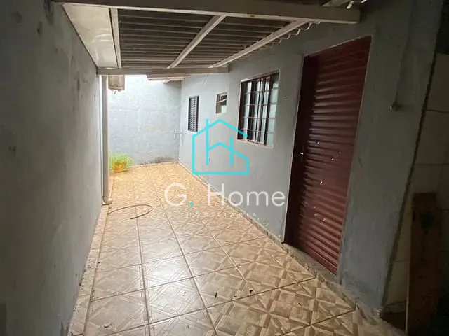 Casa com 250m² 3 quartos e 1 banheiro, à venda, no bairro Conjunto Professora Hilda Mandarino em Londrina