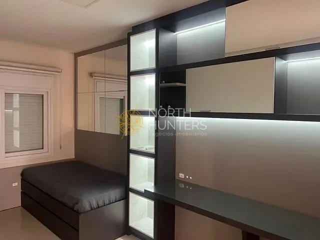 Casa 4 quartos e 4 banheiros, à venda, no bairro Jurerê Internacional em Florianópolis