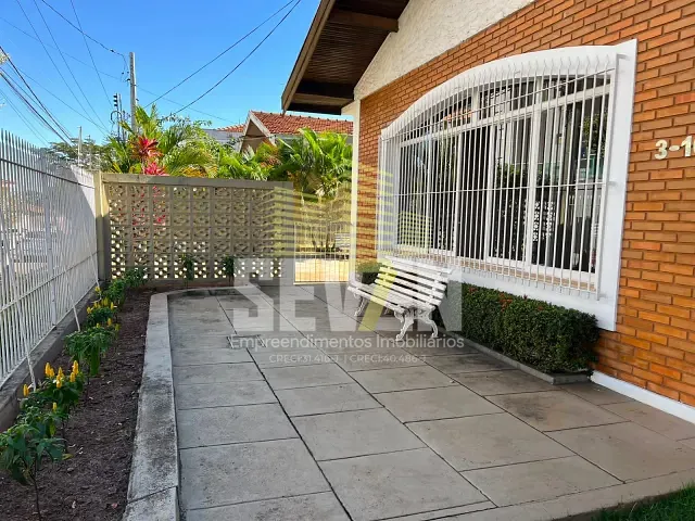 Casa com 520m² 3 quartos e 1 banheiro, para alugar, no bairro Jardim Panorama em Bauru