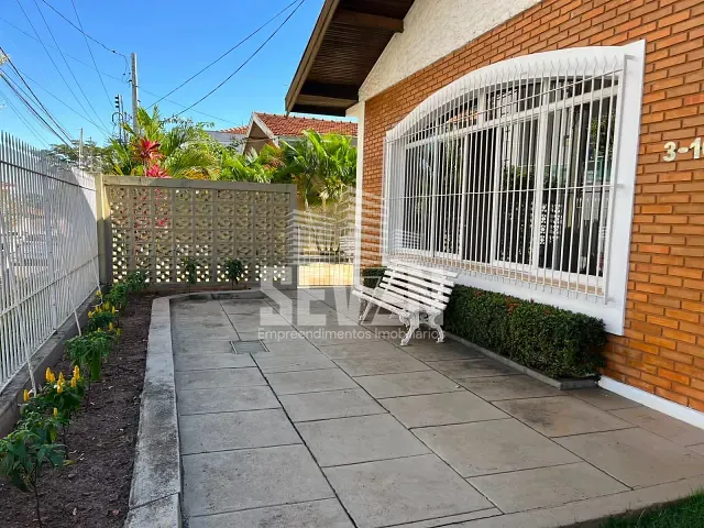 Casa com 520m² 3 quartos e 1 banheiro, para alugar, no bairro Jardim Panorama em Bauru