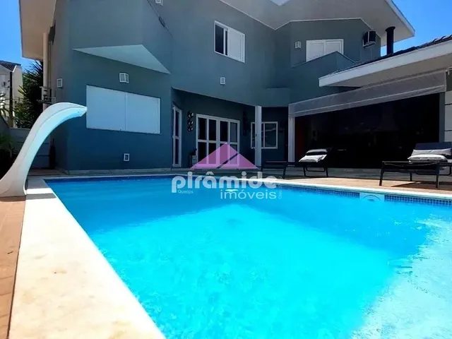 Casa com 380m² 3 quartos e 4 banheiros, à venda, no bairro Jardim Coleginho em Jacareí