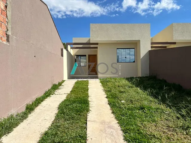 Casa com 260m² 3 quartos e 2 banheiros, à venda, no bairro Guaraituba em Colombo
