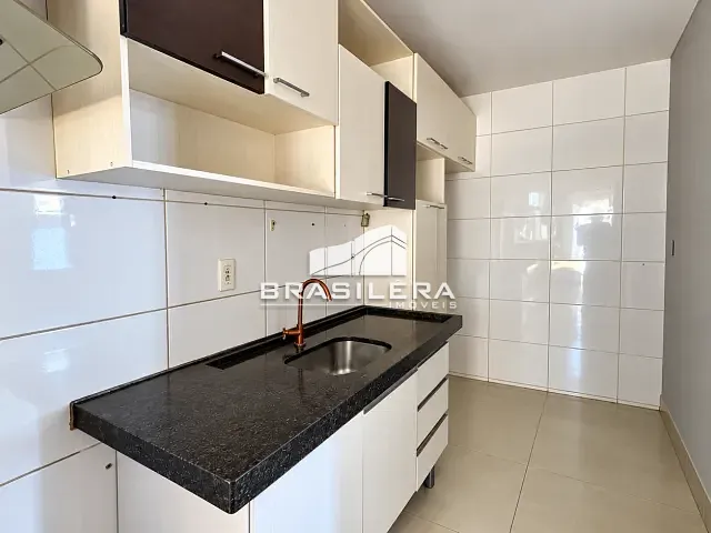Casa com 135m² 3 quartos e 3 banheiros, à venda, no bairro Sítios Santa Luzia em Aparecida de Goiânia