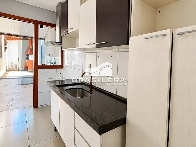 Casa com 135m² 3 quartos e 3 banheiros, à venda, no bairro Sítios Santa Luzia em Aparecida de Goiânia