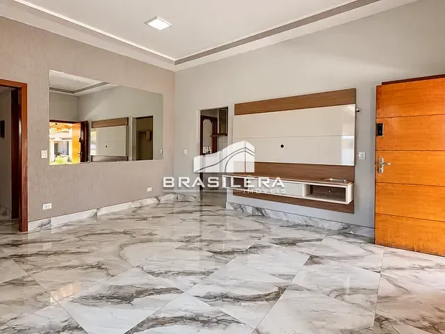 Casa com 135m² 3 quartos e 3 banheiros, à venda, no bairro Sítios Santa Luzia em Aparecida de Goiânia