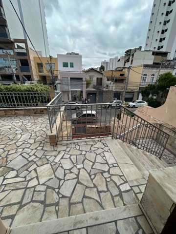 Casa com 385m² 3 quartos e 3 banheiros, à venda, no bairro Centro em Campos dos Goytacazes