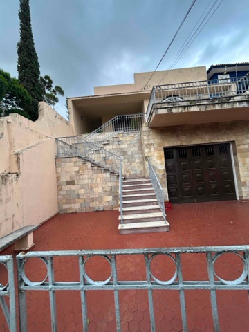 Casa com 385m² 3 quartos e 3 banheiros, à venda, no bairro Centro em Campos dos Goytacazes