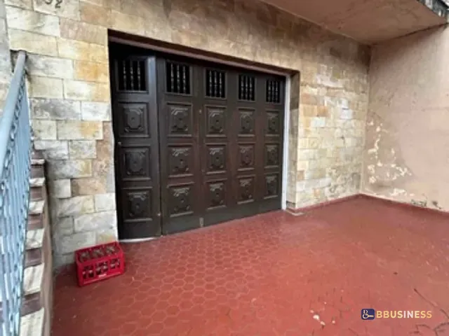 Casa com 385m² 3 quartos e 3 banheiros, à venda, no bairro Centro em Campos dos Goytacazes