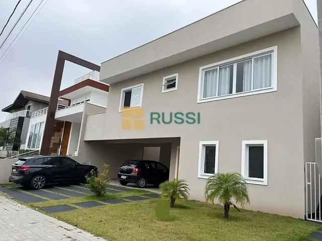 Casa com 457m² 3 quartos e 5 banheiros, à venda, no bairro Condomínio Residencial Jaguary em São José dos Campos