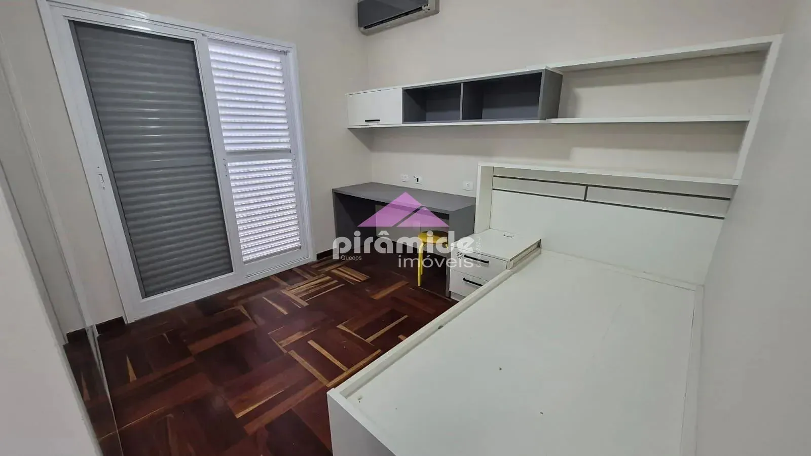 Casa, 3 quartos, 255 m² - Foto 17