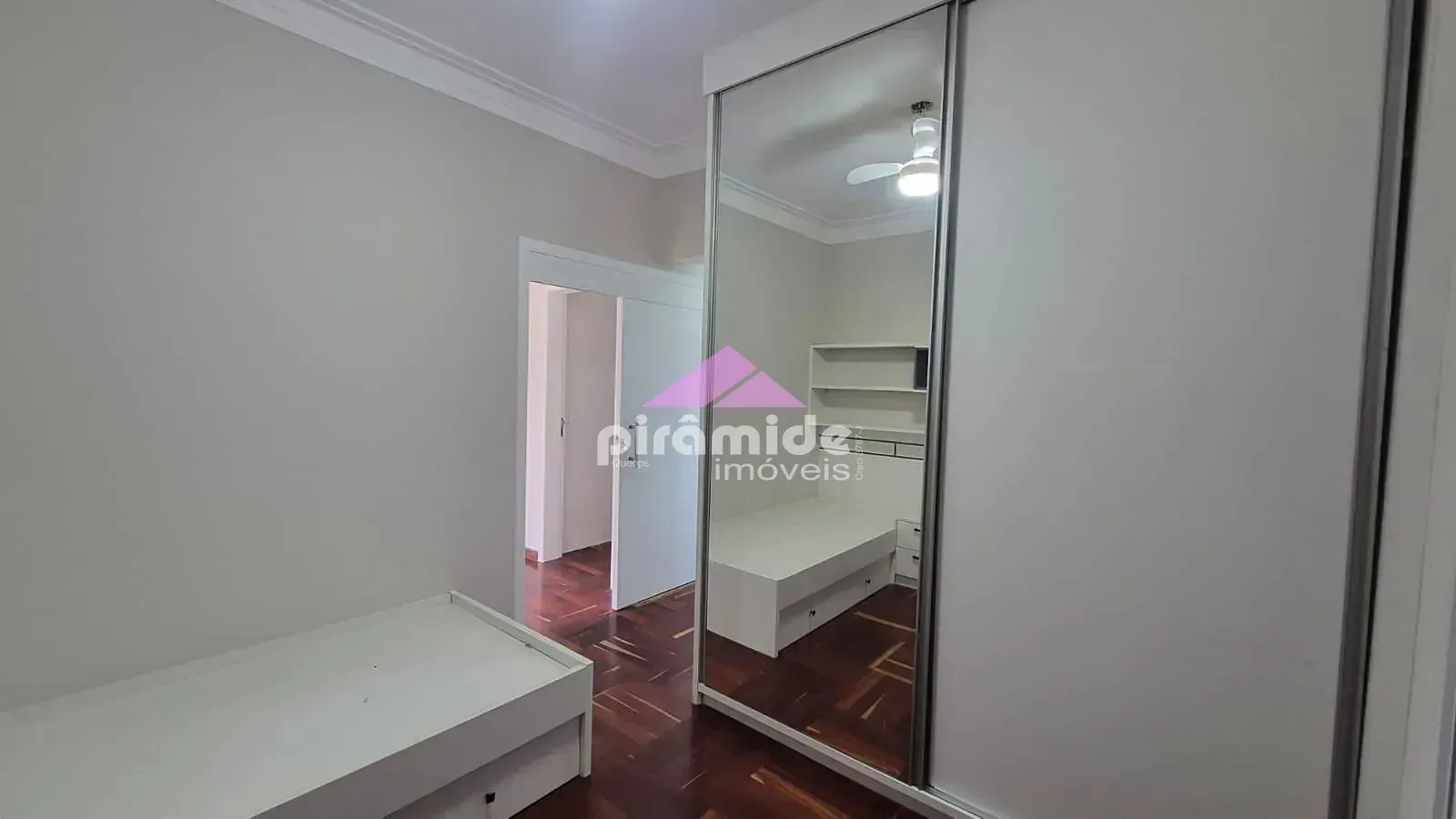 Casa, 3 quartos, 255 m² - Foto 19