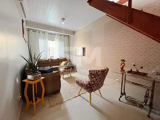 Casa com 160m² 4 quartos e 2 banheiros, à venda, no bairro Efapi em Chapecó